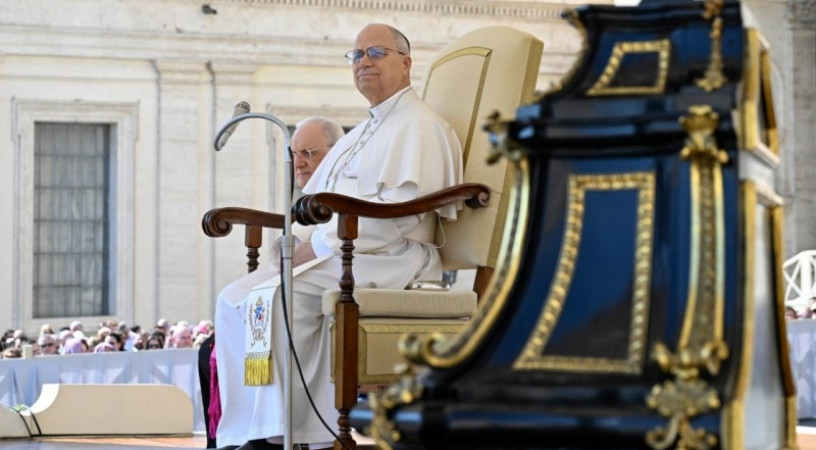 XIV. Leó pápa katekézise: A hierarchikus dimenzió lényegileg hozzátartozik az Egyházhoz