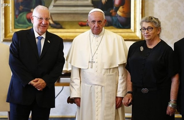 A pápa fogadta Izrael Állam elnökét