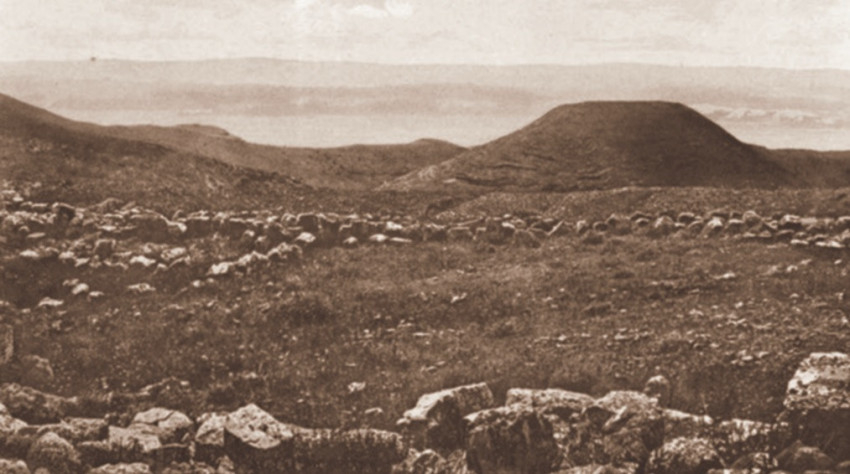 Az első ismert fotográfia a Machaerusról, amelyet Louis Vignes készített 1864-ben