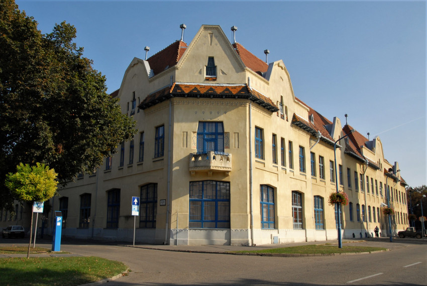 Szent Erzsébet Általános Iskola és Óvoda, Szentes