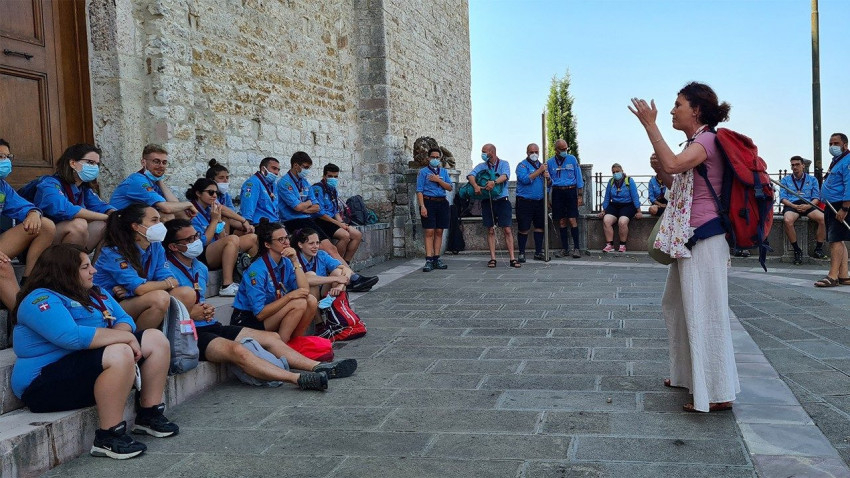 Cecilia Dall’Oglio fiatalokkal