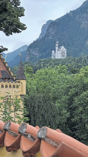 Kilátás a Neuschwansteinre