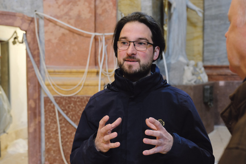 Smohay András,a Székesfehérvári Egyházmegyei Múzeum igazgatója