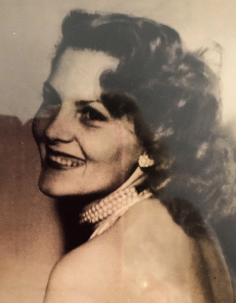 Piros Ildikó édesanyja