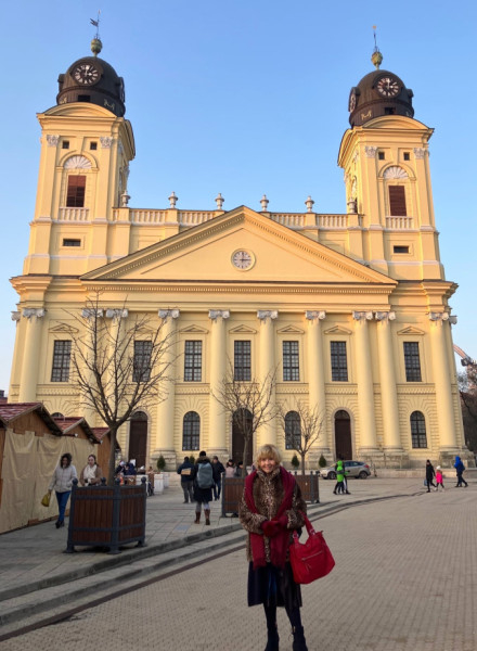 Debreceni Nagytemplom előtt (2023)