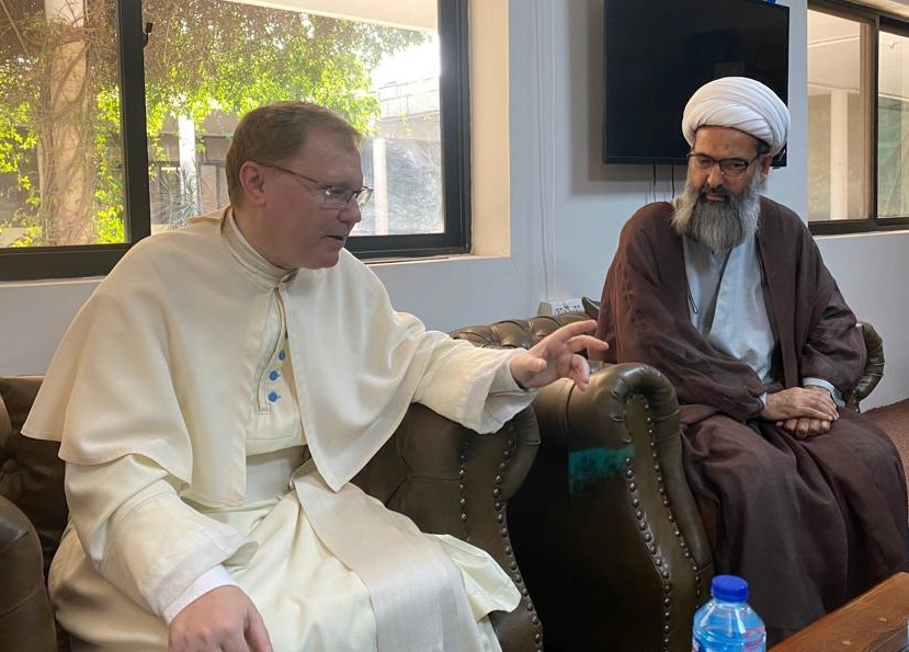 Jamitu Al-Kauthar Egyetem - Allama Sheakh Anwar Ali Najfi rektorral