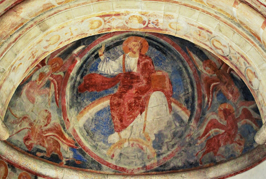 A svédországi Vä település templomának román kori festett apszisa