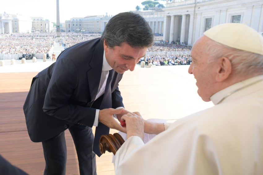 Davide Prosperi világi elnök