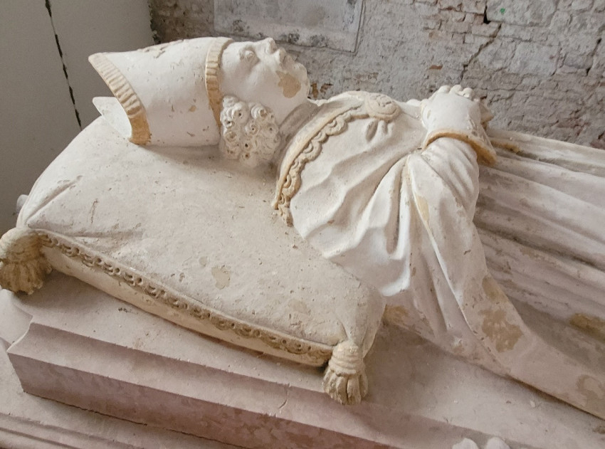 Padányi Biró Márton síremléke (Fotó: Kiss Dávid)