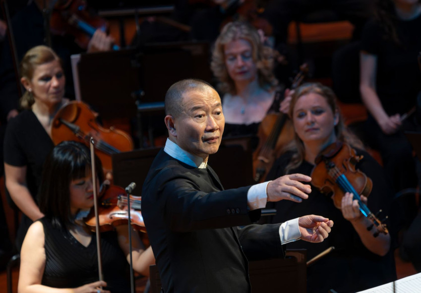 A zeneszerző-karmester: Tan Dun