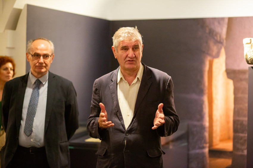 Szovák Kornél és Takács Imre a tárlatvezetésen