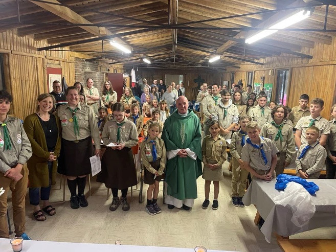 Pigeon Lake-ben a cserkészekkel