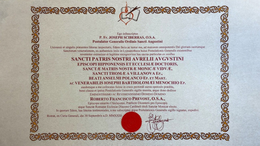 A XIV. Leó pápa által viselt mellkereszt ereklyéinek eredetiségét igazoló pergamen