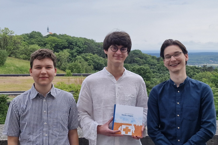 Balról jobbra: Vida Vilmos, Barcza Ambrus, Schrődl Farkas