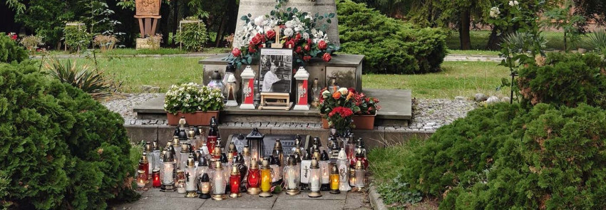 Emlékhelyet alakítottak ki a jarosławi kolostor területén a késelésben elhunyt Stanisław Zbojnowicz atya emlékére