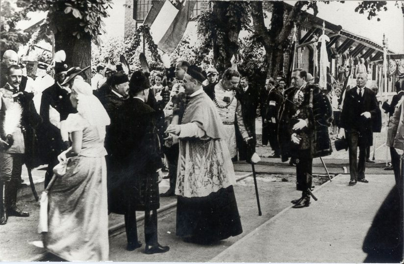 A Szent Jobb gyulai fogadásán 1938-ban