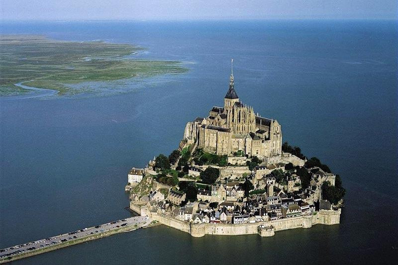 Mont-Saint-Michel (Normandia)