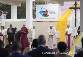 Ferenc pápa az ökumenikus imán Dél-Szudánban: Aki Krisztust követi, az mindig a békét választja