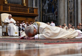 Püspökké szentelték Diego Ravelli pápai szertartásmestert