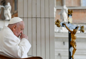 Ferenc pápa katekézise: A hit, a remény és a szeretet az önelégültség kiváló ellenszerei