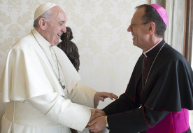 Az új romániai apostoli nuncius Ferenc pápánál járt