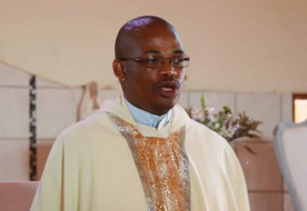 Meggyilkoltak egy papot a Dél-afrikai Köztársaság fővárosában