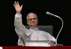 XIV. Leó pápa vasárnap délben: Nem szabad hozzászoknunk a háborúhoz és a pusztításhoz!