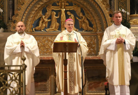 Đuro Hranić horvát érsek Pécsen: Jézus elénk jön az Eucharisztiában