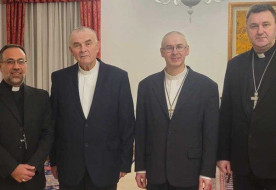 Belaruszban szabadon engedtek két bebörtönzött katolikus papot