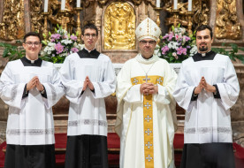 Isten ecsetvonása – Lektor- és akolitus avatásra került sor a Központi Szemináriumban