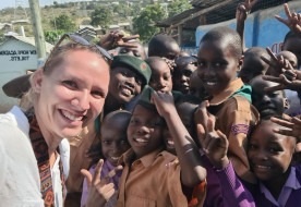 A kiúttalan nyomorra a korlátlan szeretet a válasz – Magyar máltaiak a kenyai fogyatékos gyerekekért