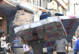 XIV. Leó pénzügyi segítséget küldött Kolumbia földrengés sújtotta területeire