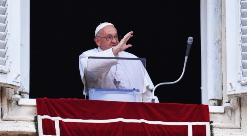 Ferenc pápa vasárnap délben: Bizakodóan és türelmesen vessük az evangélium magvait