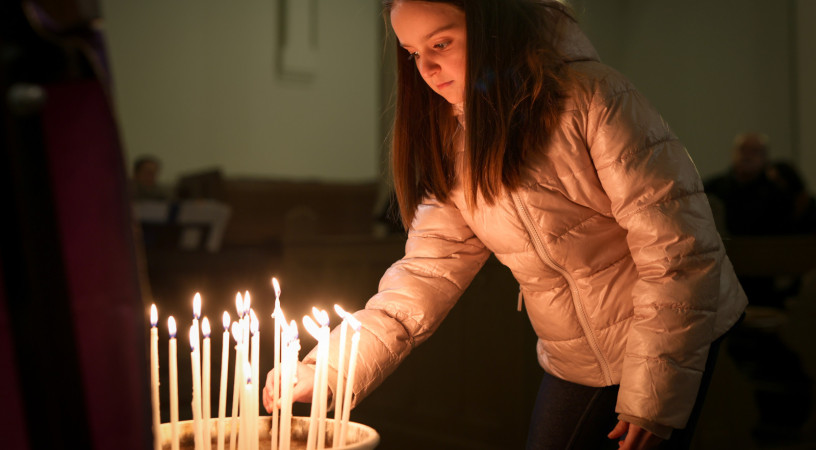 Keltse fel az Úr Ukrajnára a béke hajnalát! – Imádság a háború kitörésének negyedik évfordulóján