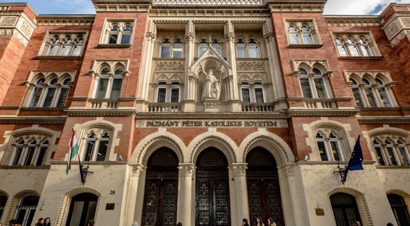 Rekordközeli érdeklődés a felsőoktatásban – Tovább erősödik a Pázmány népszerűsége