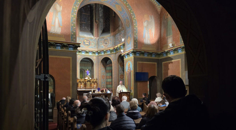 Csak a húsvéti reményben tudunk élni – Nagyböjti lelkigyakorlat Udvardy György érsekkel (6. rész)