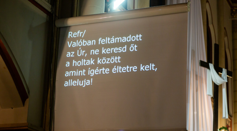 A hit a kereséssel bontakozik ki – Húsvétvasárnap külhoni egyházmegyéinkben