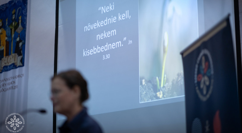 Hogyan erősíthetjük egymást a hivatásban? – Mentor-katekéták konferenciáját tartották Szegeden