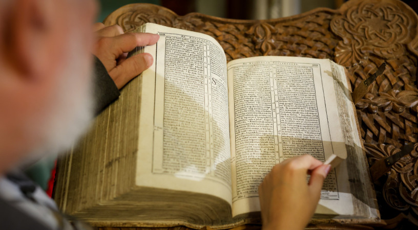 A fordítás nehézségei és értékei a Káldi-biblia tükrében – Tudományos konferencia a Pázmányon